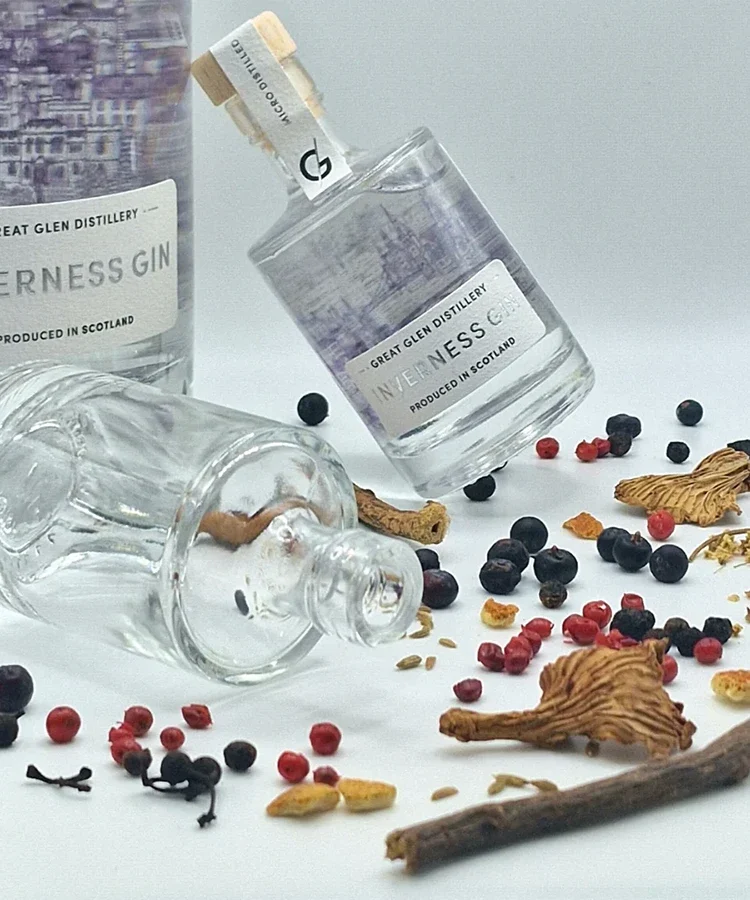 GREAT GLEN INVERNESS GIN - 50ML BOTTLE